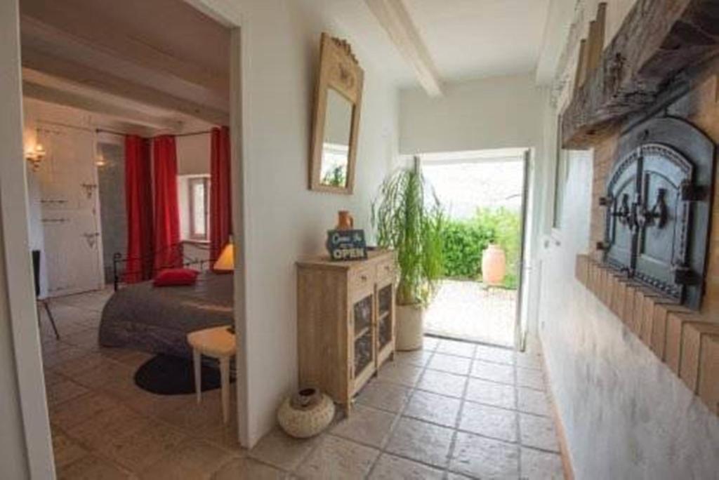Auberge Du Canabal Lauzerte Habitación foto